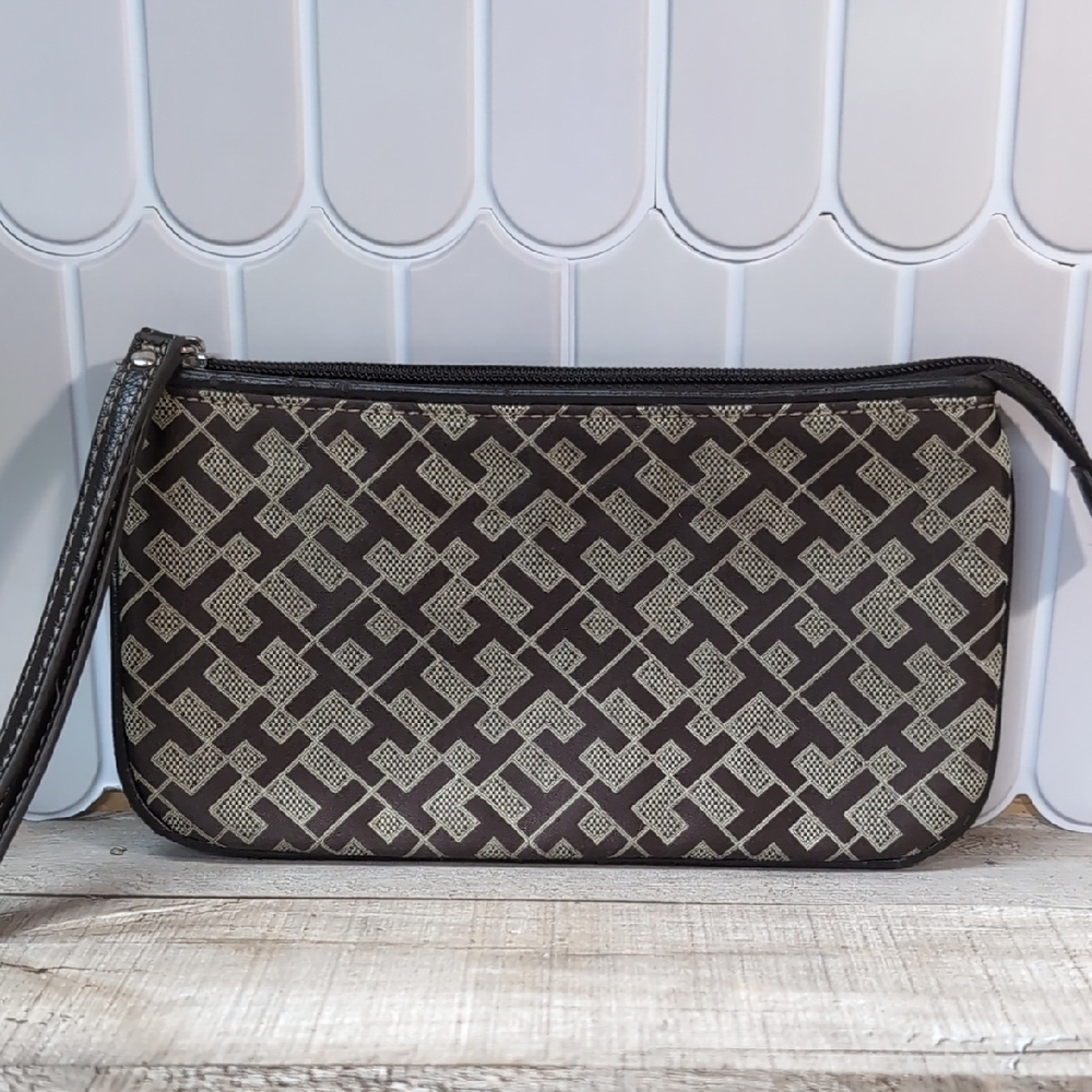 Tommy Hilfiger Brown Wristlet